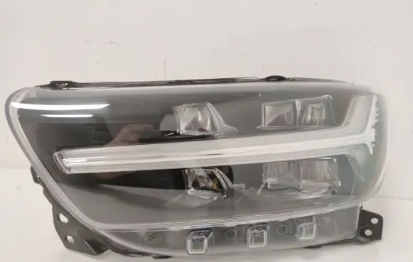 Volvo XC40 Headlight/headlamp 32133577