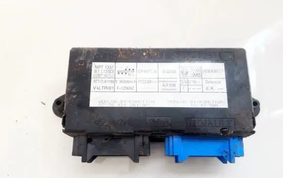 Renault Laguna I Comfort/convenience module 7700421261a 73847257