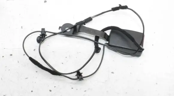 Seat Alhambra (Mk2) Middle seatbelt buckle (rear) 7N0857753C