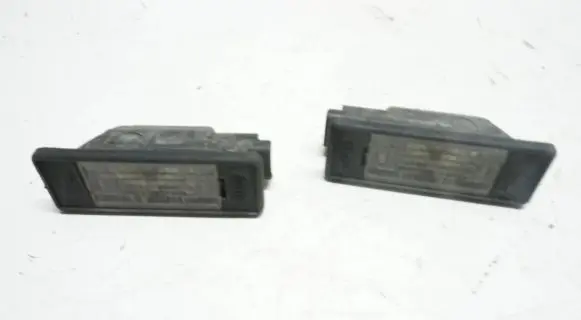 Peugeot 607 Number plate light 9635678580