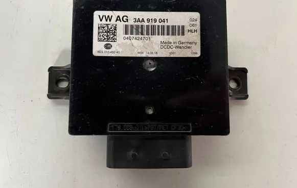 Volkswagen PASSAT B7 Power management control unit 3AA919041 8ES01045240 0407424701