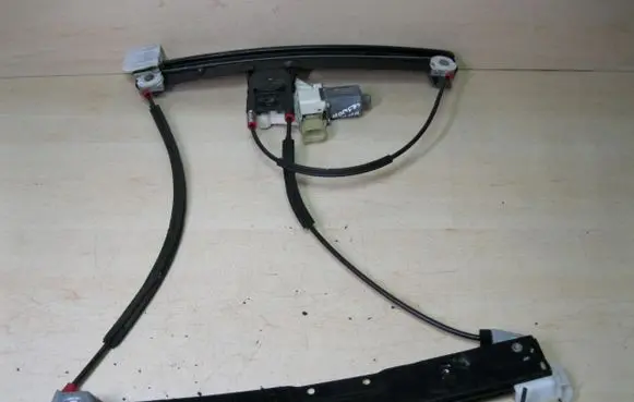 Ford Mondeo MK IV Front door window regulator with motor 6M2114553B I2161