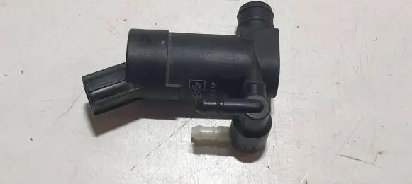 Windscreen/windshield washer pump