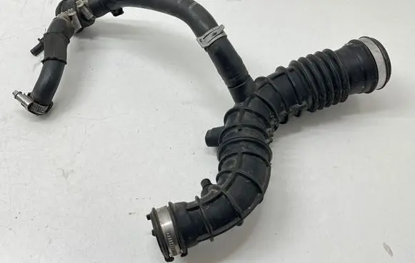 Renault Captur Air intake hose/pipe 165764382R