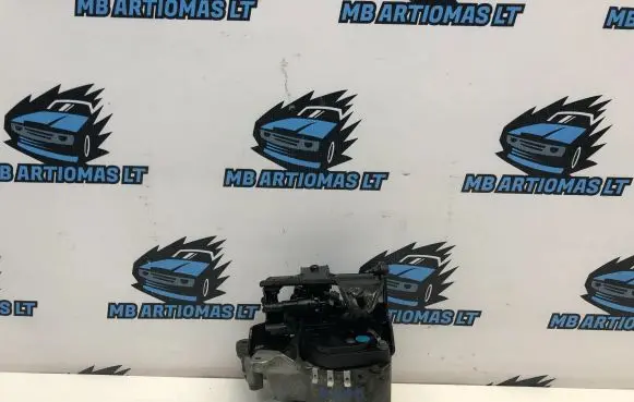 Ford Grand C-MAX Fuel injection high pressure pump AV6Q9A072AB AV6Q9B262AB