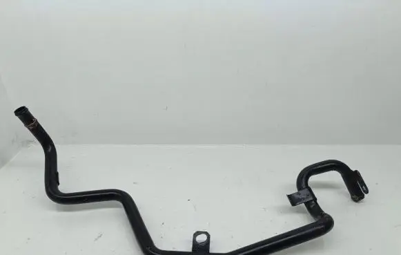 Volkswagen Touran I Engine coolant pipe/hose 03G121151