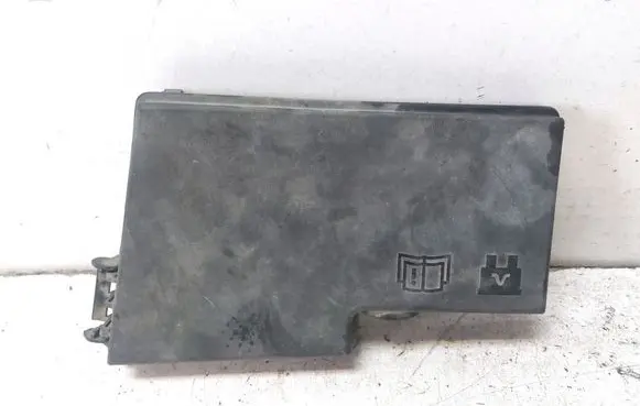 Ford Focus C-MAX Fuse box cover 3M5T14A076AE