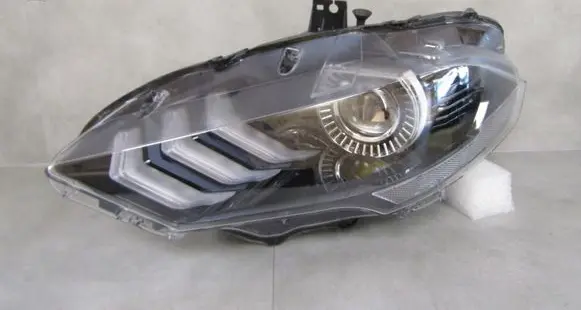Ford Mustang VI Headlight/headlamp