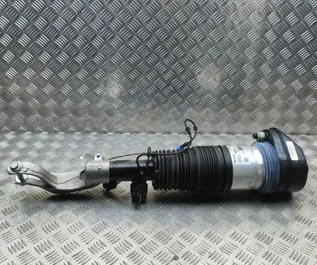 BMW X6 G06 Air suspension front shock absorber 6892426 462400019926