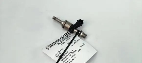 Porsche Panamera (970) Fuel injector 94811012831