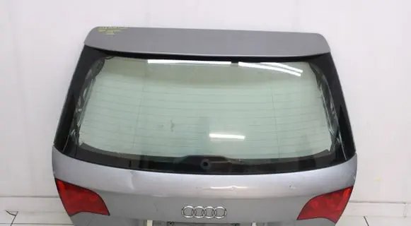 Audi A4 S4 B7 8E 8H Tailgate/trunk/boot lid