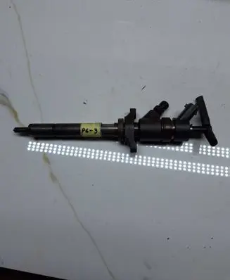 Fuel injector