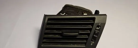 BMW X3 E83 Dashboard side air vent grill/cover trim 3400075