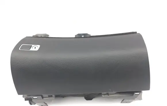 Mercedes-Benz S W221 Glove box