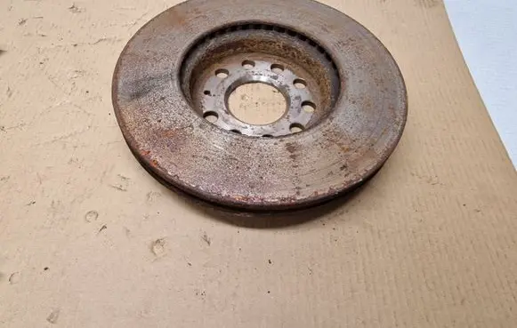 Skoda Octavia Mk2 (1Z) Front brake disc