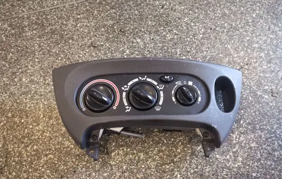 Renault Scenic I Climate control unit 662366X