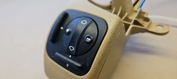 Mercedes-Benz GL X164 Seat adjustment knob A2519184430 JC399204
