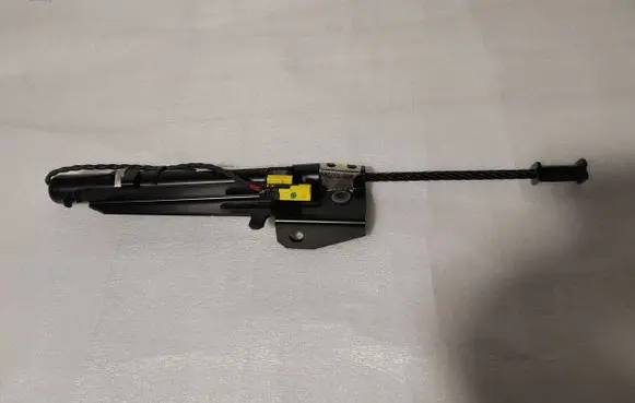 Audi Q8 Seat belt warning relay 4M0857620A