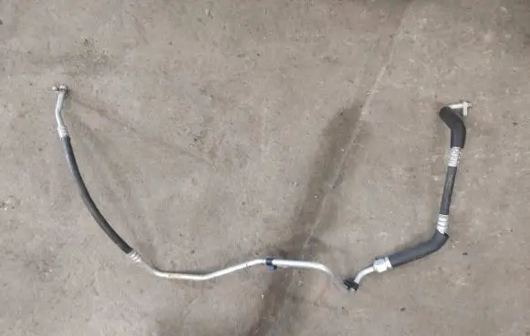 Renault Trafic II (X83) Air conditioning (A/C) pipe/hose