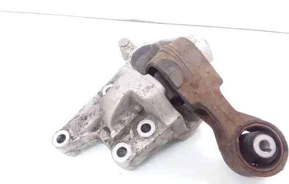Peugeot 407 Engine mounting bracket 96451611