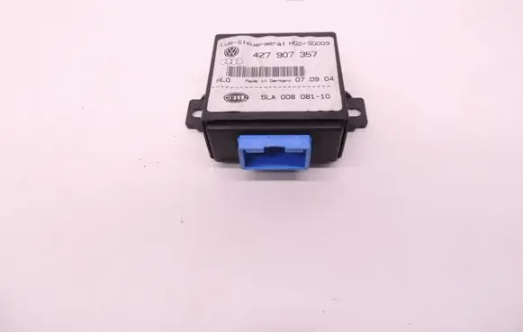 Audi A4 S4 B6 8E 8H Light module LCM 5LA00808110 D225