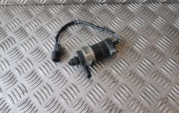 Mitsubishi Outlander Headlight washer pump 