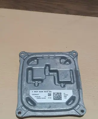 Peugeot 308 LED ballast control module 130732940400