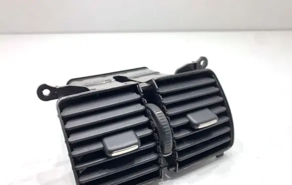 Volkswagen PASSAT B6 Rear air vent grill 