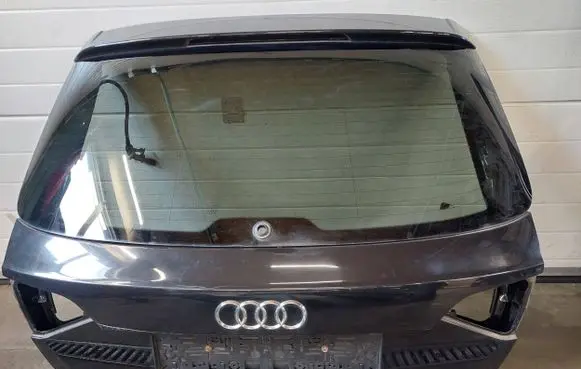 Audi A4 S4 B8 8K Tailgate/trunk/boot lid