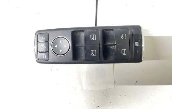 Mercedes-Benz C W204 Electric window control switch A2128208310 10007570