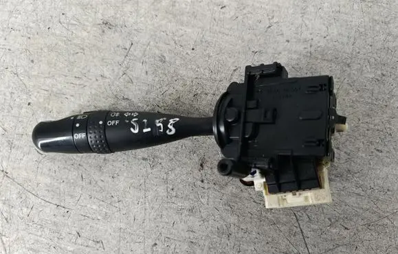 Suzuki Swift I Indicator stalk 173744