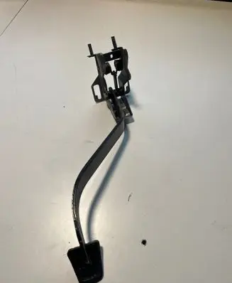 Mitsubishi Pajero Clutch pedal 