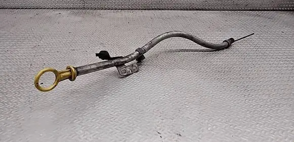 Renault Trafic III (X82) Oil level dip stick