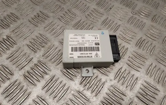 Porsche Panamera (970) Tire pressure control unit 97061810305