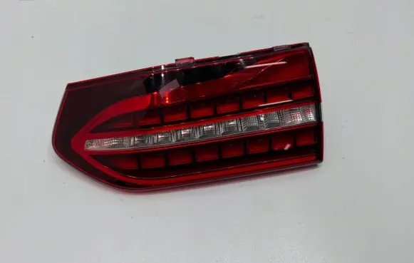 Mercedes-Benz E W213 Tailgate rear/tail lights A2139067805 YAP4777919 6330001