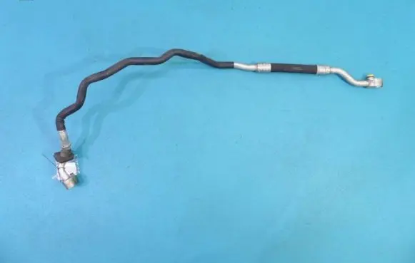 Porsche Cayenne (9PA) Air conditioning (A/C) pipe/hose 7L0820743M IMPRK853686