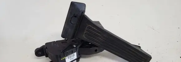 Hyundai ix35 Accelerator throttle pedal DH327272S000 HKN0434B 237558