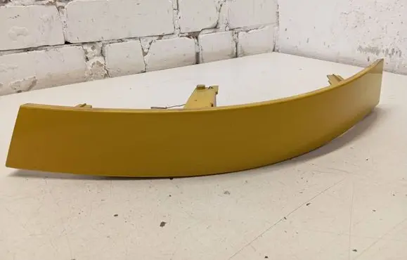 Front bumper mounting bracket