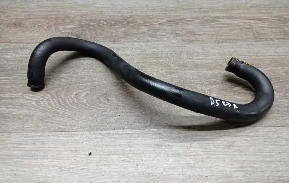 Volvo S60 Power steering hose/pipe/line 30740267