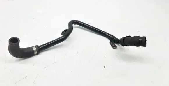 Audi Q7 4L Engine coolant pipe/hose
