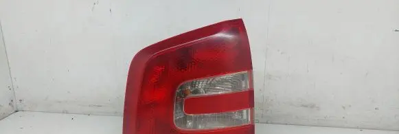 Skoda Octavia Mk2 (1Z) Rear/tail lights 27592102