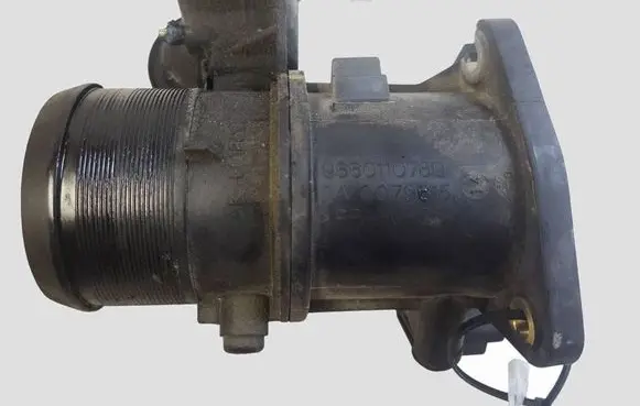Peugeot 508 Throttle valve 9660110780