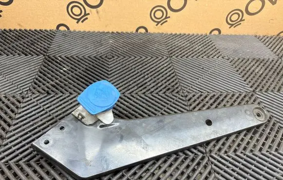 Volkswagen PASSAT B8 Radiator support slam panel bracket 3G0806929
