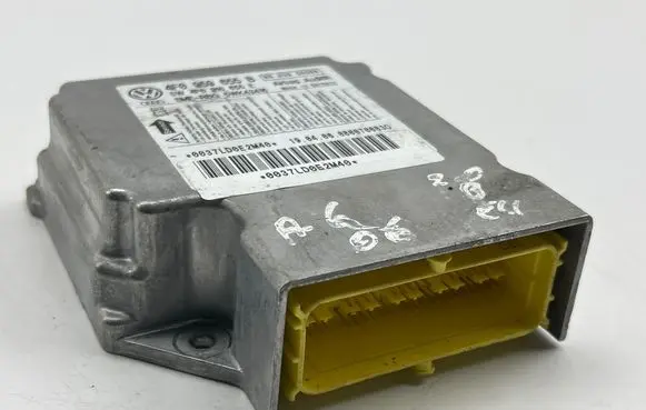 Audi A6 S6 C6 4F Airbag control unit/module 4F0959655B 4F0910655E 0037LD0E2M40