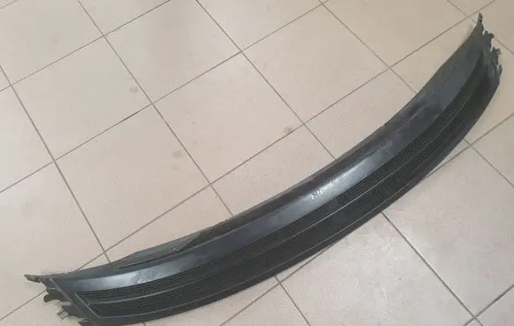 Renault Espace - Grand espace IV Wiper trim 8200580995