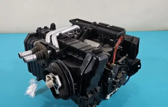 Interior heater climate box assembly