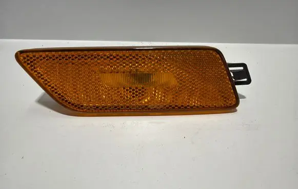 Porsche Macan (95B) Front reflector 95B945120