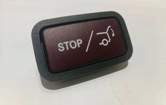 Mercedes-Benz E W213 Tailgate/trunk/boot open switch 31020305 2128210651 A2128210651