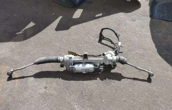 Chevrolet Cruze II Steering rack N24AG238111137