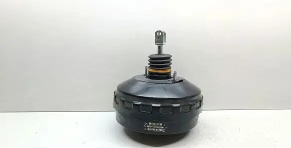 BMW 1 E81 E87 Brake booster 6775929